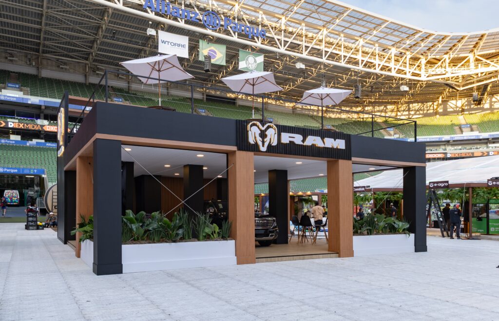 Estande em evento de agronegócio - GAFFFF - O poder do agro em ação: Por que os grandes eventos do setor demandam cenografia de alto impacto?